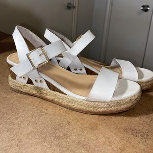 Tommy Bahama white Jona Espadrille Platform Sandals